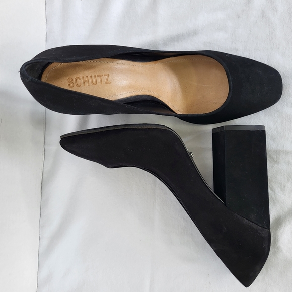 Schultz black suede block heel rounded toe slip on heels. Size 10B - Picture 7 of 16